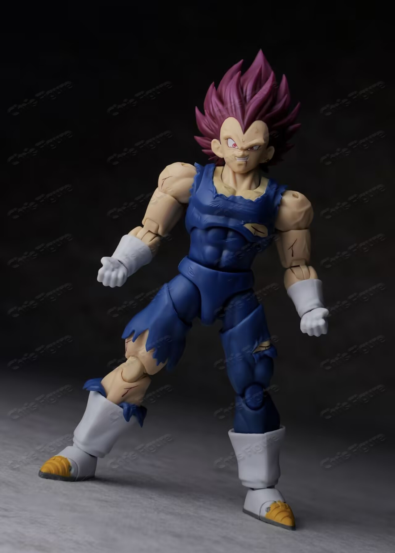 EM ESTOQUE AGORA: Nova Figura  - Model Kit Vegeta avaliação e preço